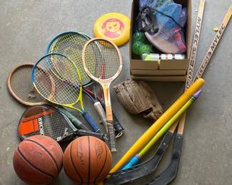 143 mixedlotsportsgeartennisracquetball
