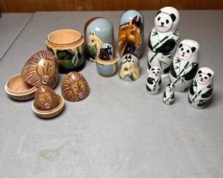 278 setof3paintedanimalthemedwoodenne
