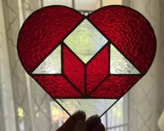 023 stainedglassheartsuncatcher