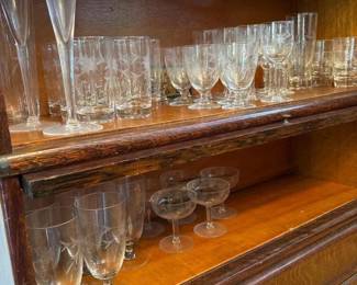 200 vintageetchedglassbarwareset