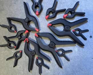 372 plasticspringclampsetwithassorteds