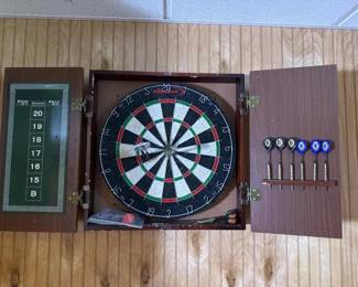 275 harrowsdartboardcabinetset