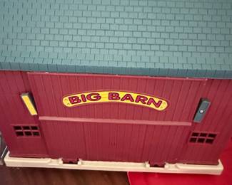 Vintage Fisher-Price Little People Big Barn Playset