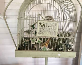 Vintage Arched Metal Decorative Bird Cage