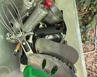Assorted Kitchen Utensils Lot