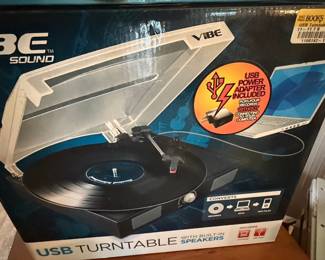 VIBE Sound USB Turntable with Built-in Speakers