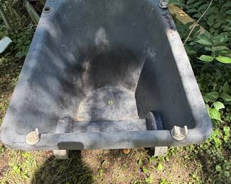 Rubbermaid Big Wheel Garden Cart