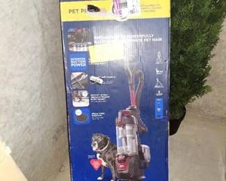 BISSELL CleanView Max FurGuard LiftOff Pet Hair Pick-Up Vacuum