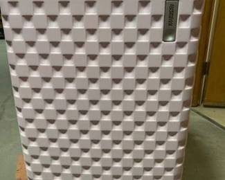 American Tourister Checkered 2.0 Large Spinner Wheels Suitcase
