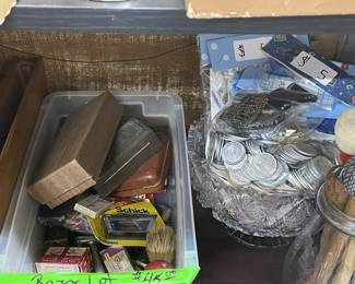 Razors, Tokens
