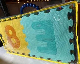5' x 5' ABC Floor Mat Set