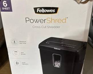 Fellowes Powershred 6ct Cross-Cut Paper Shredder