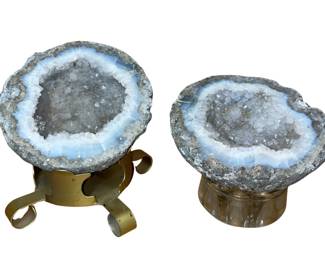 2 Geodes Halves
