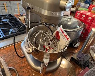 KitchenAid standing mixer