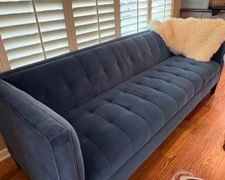 7.5’ blue velvet tufted sofa
