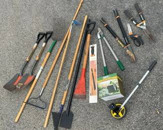 Landscaping  Garden Tool Lot  Shovels, Rake, Pitchfork, Hoes, Shears, HeavyDuty Mutt  Bully Tool