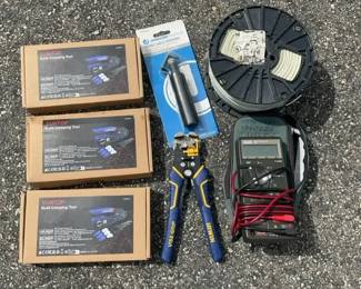 Professional Electrician Lot  Fluke 75 Multimeter, Crimping Tool Kits, 600V Gas  Oil Wire, ViseGri