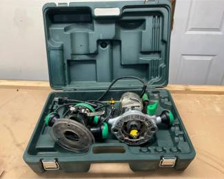 Hitachi 2 14 HP Variable Speed Router Kit  HeavyDuty Woodworking Tool in Original Hard Case