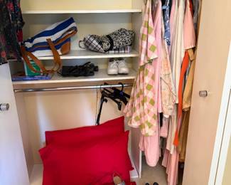 Clothing, Women's Shoes