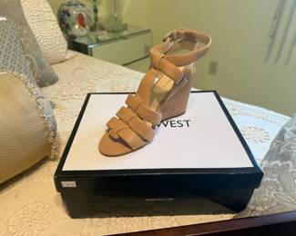 Women's Shoes