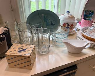 Drinkware, Kitchenware