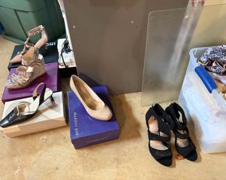 Women's Shoes