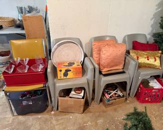 Chairs, Pillows