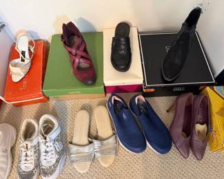 Women's Shoes
