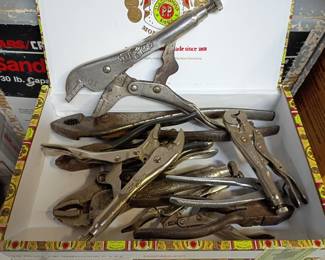 Vise grips