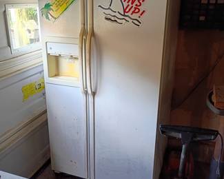 Side by Side Fridge Freezer