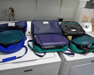 Pyrex servers with cary bags