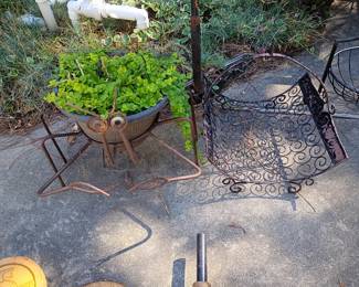 Garden Decor- don't be a crab, writing descriptions is hard