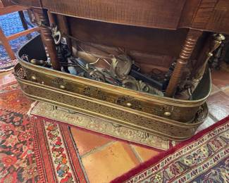 Fireplace fenders