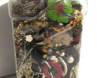 Random jewelry & parts