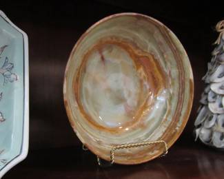 Onyx bowl