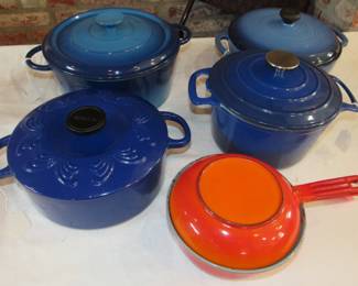 Enamel cast iron cookware