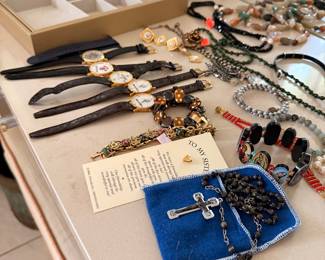 Assorted Women's Jewelry and Accessories Lot with Sentimental Card