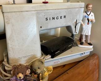 Singer sewing machine