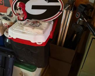 Georgia Bulldogs cooler and fan gear