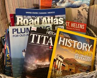 Road atlases and travel books