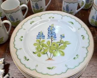 Georges Briard "Texas Bluebonnet" Plates/Mugs