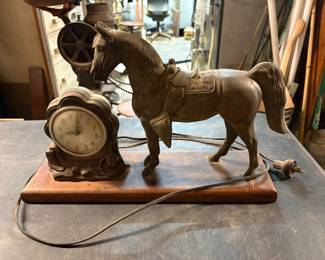 Vintage 1950s Spartus Horse Mantel clock
