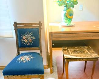 Antique chairs, Italian side table