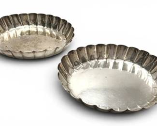 Victorian 1887 Walter  John Barnard Sterling Silver Tart Dishes 128g Total