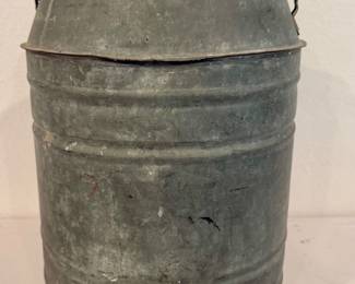 VINTAGE DAIRY CAN