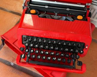 Vintage valentine typewriter