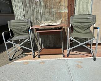 4 collapsible charis