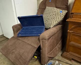 Recliner