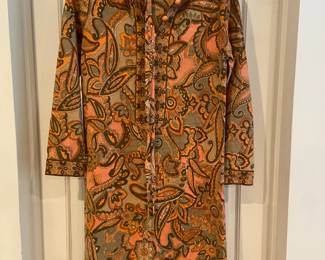 Goldworm for Saks 5th Ave. 100% virgin merino wool Italy 1960's