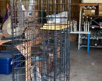 Display grids, display spinners for retail. Discounted deals.